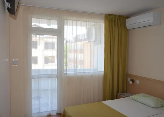 The White House! A Good Pleace For Rest! Πανσιόν